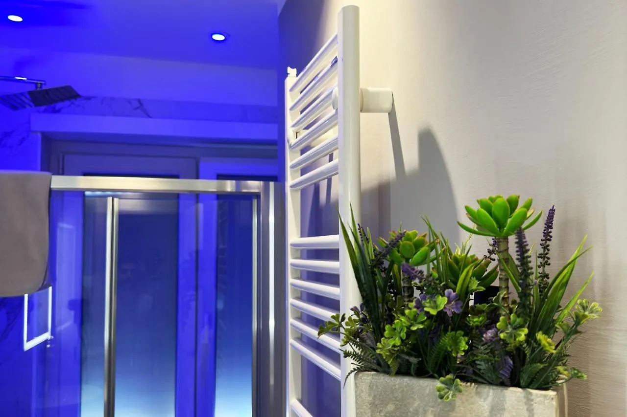 דירות רומא Loungefloor Metro A Netflix & Wi-Fi 0*,