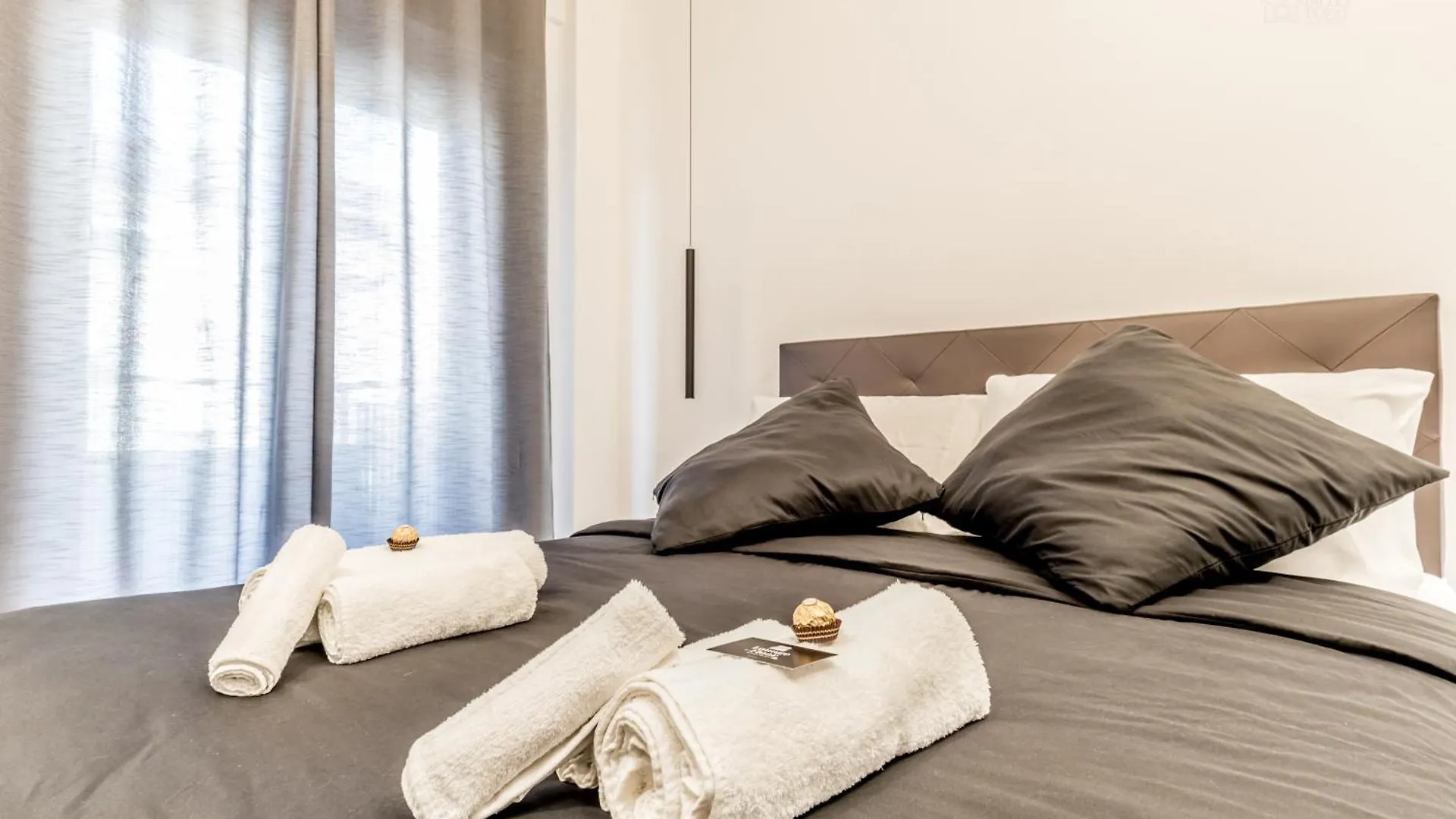 דירות רומא Loungefloor Metro A Netflix & Wi-Fi 0*,  איטליה